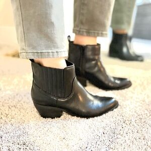 Nordstrom Western Black Chelsea Ankle Heeled Booties